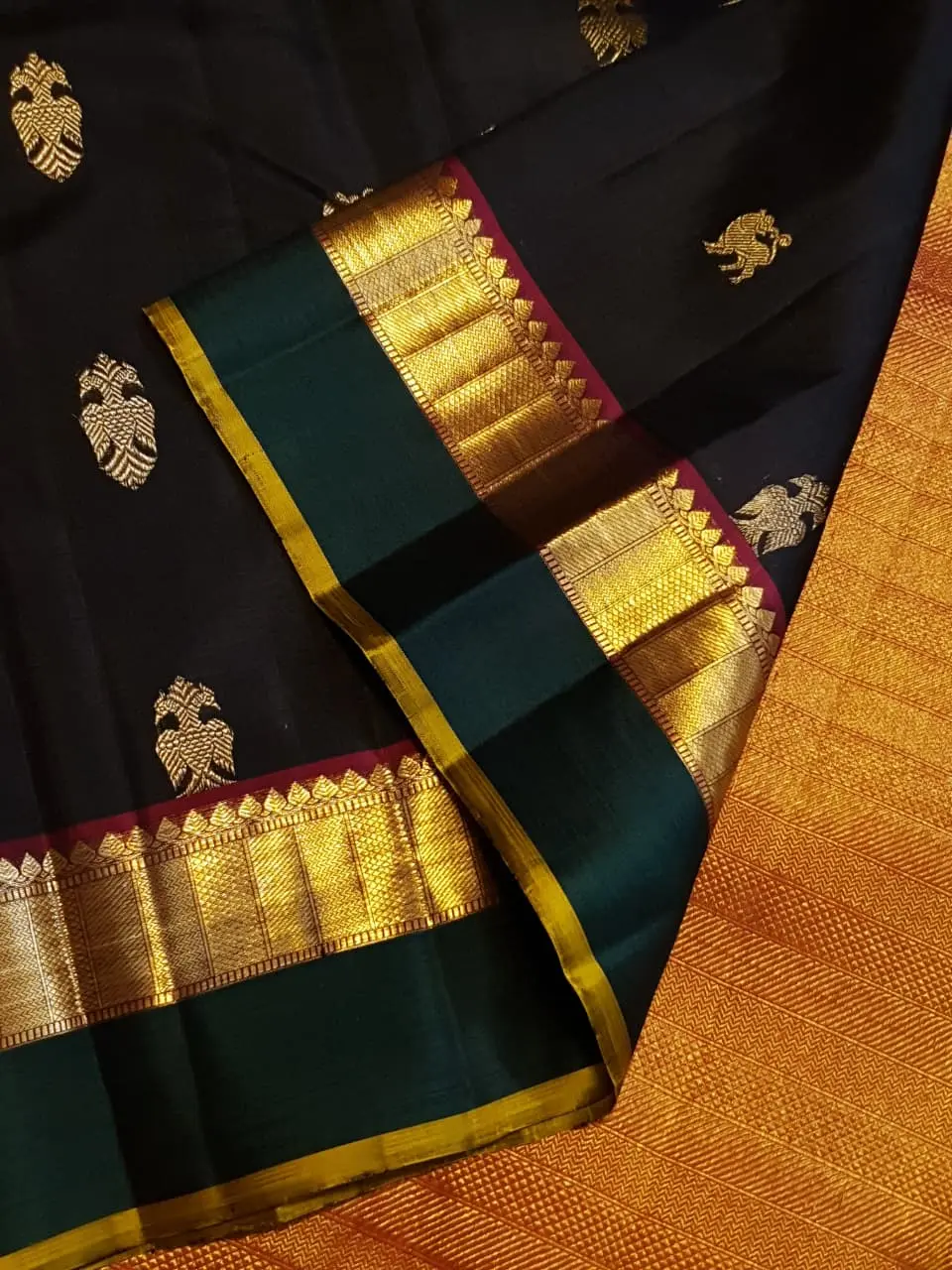 Ebony Black Kanjivaram Handloom Bridal Silk Saree